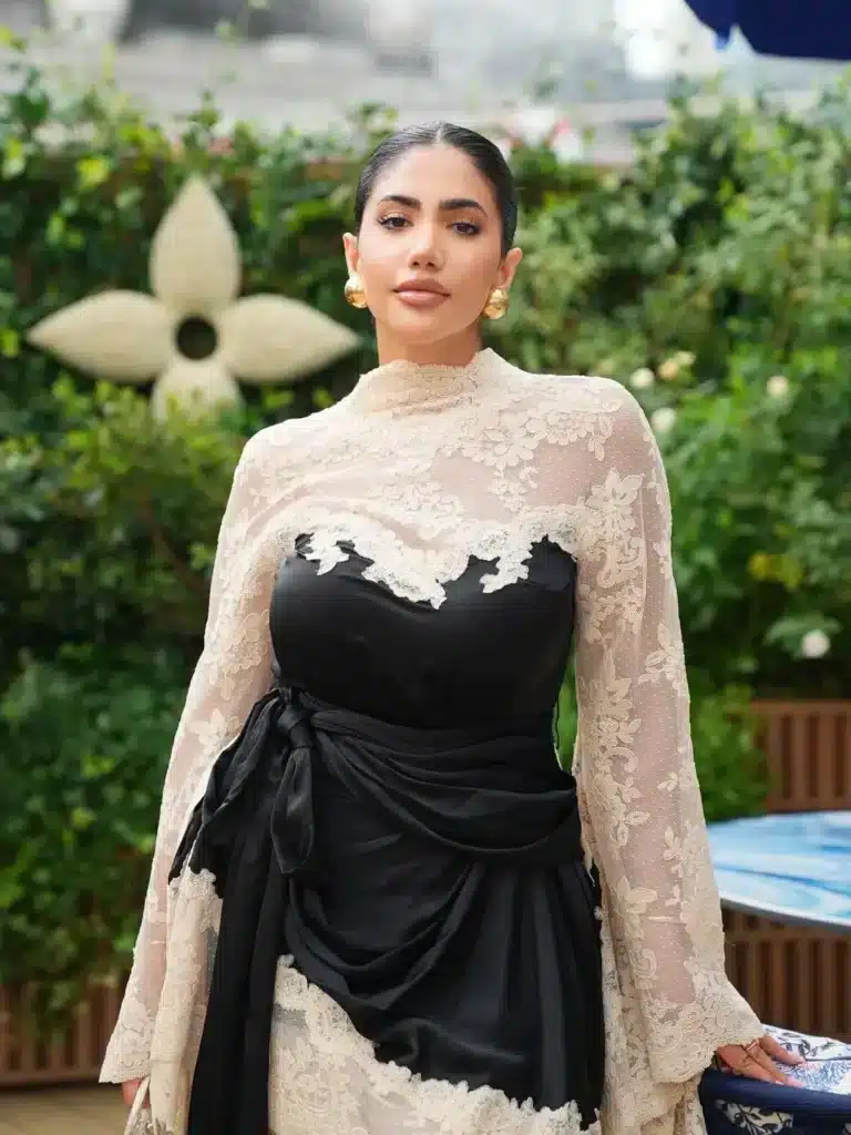 Noor Stars Noor Stars